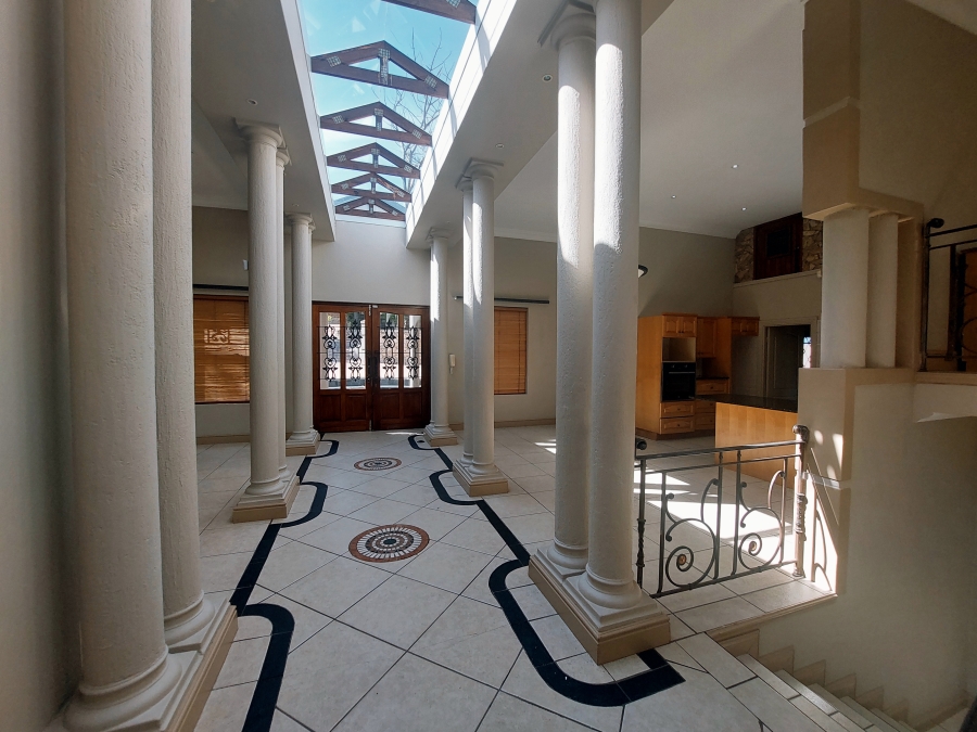 4 Bedroom Property for Sale in Panorama Western Cape
